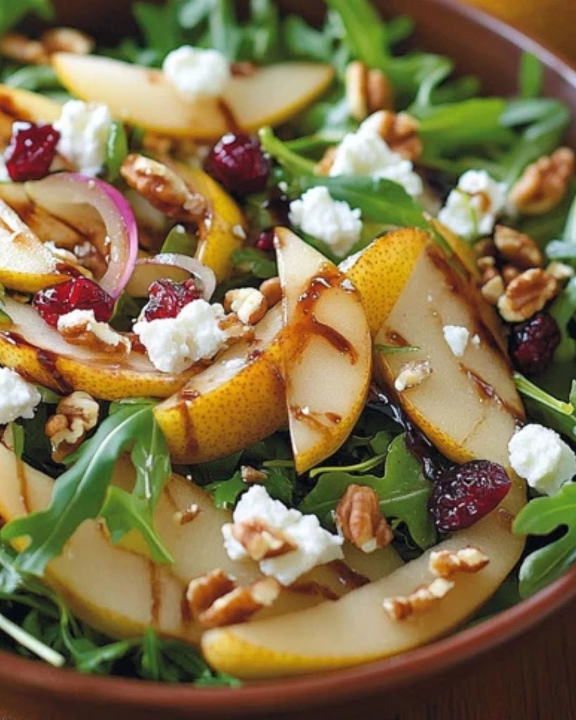 Pear Salad with Balsamic Vinaigrette 2 Design sans titre 2025 01 22T181331.898