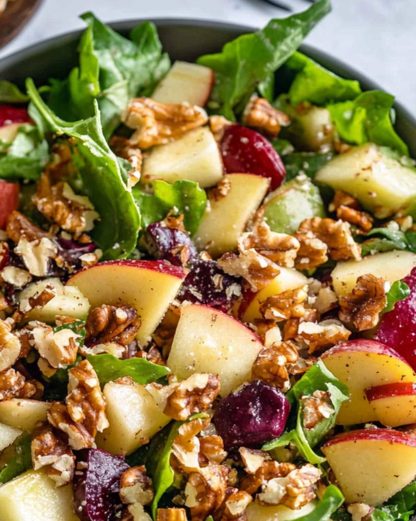 Apple Walnut Salad 2 Design sans titre 2025 04 15T221831.540