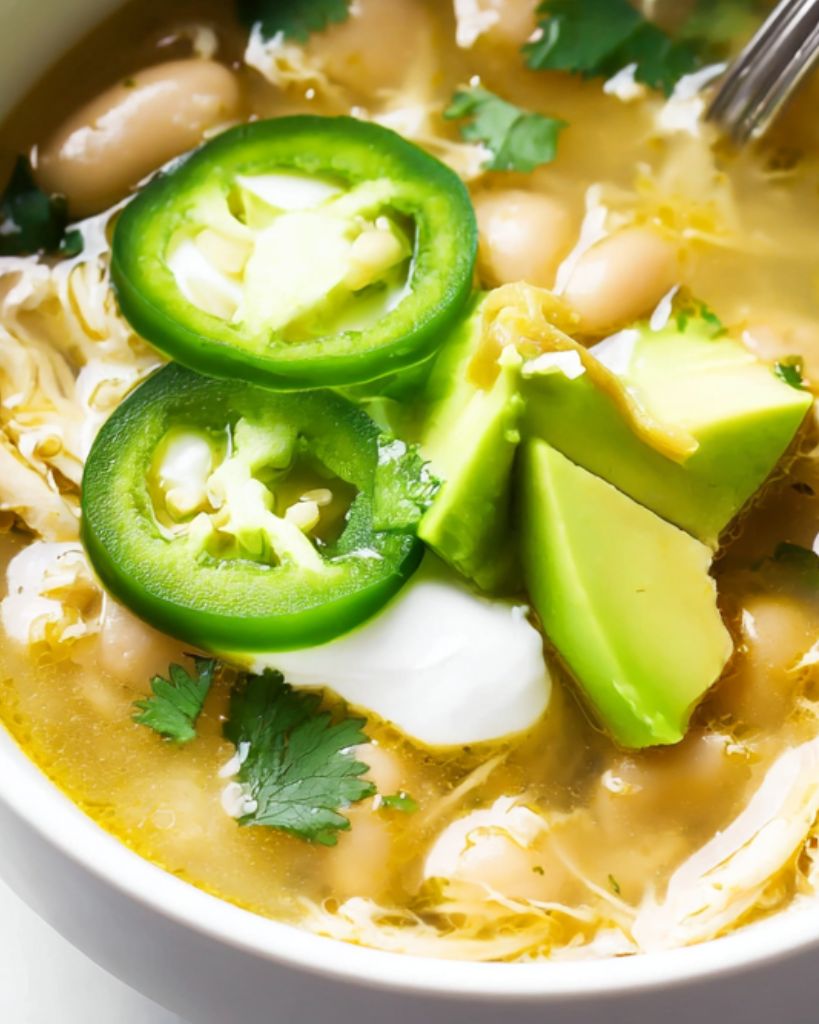 5-Ingredient White Chicken Chili 2 Design sans titre 2025 07 16T000608.073