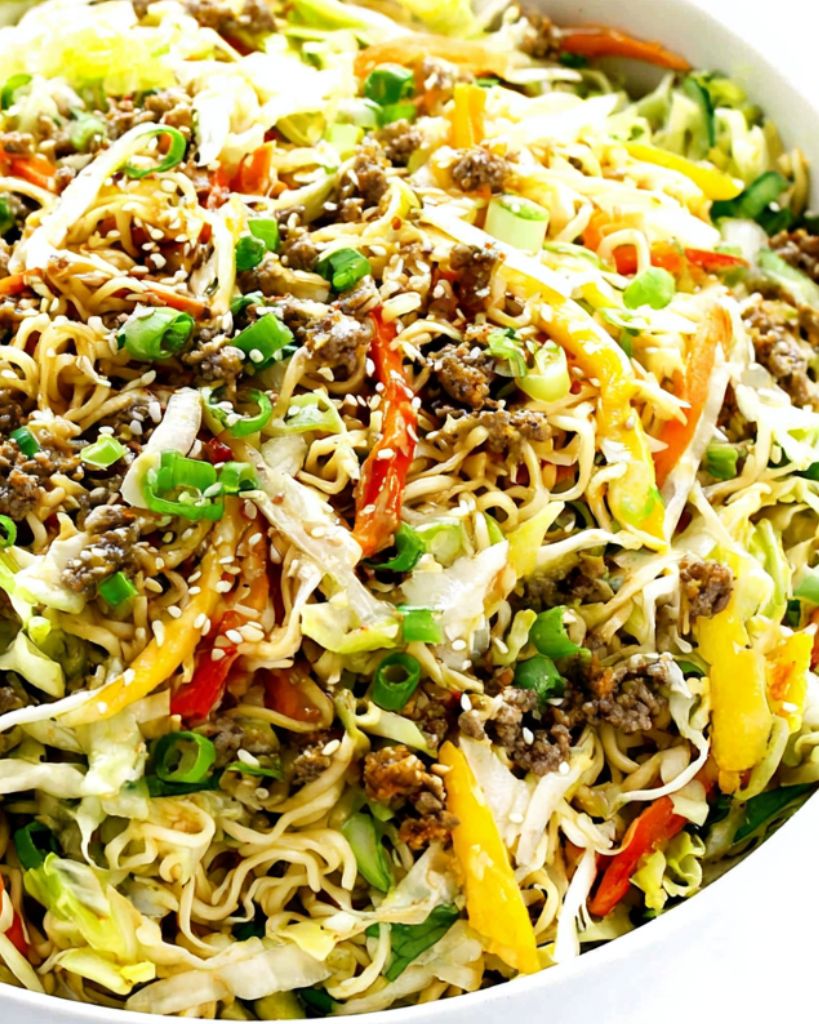 Crunchy Ramen Noodle Salad 2 Design sans titre 2025 08 09T235442.475