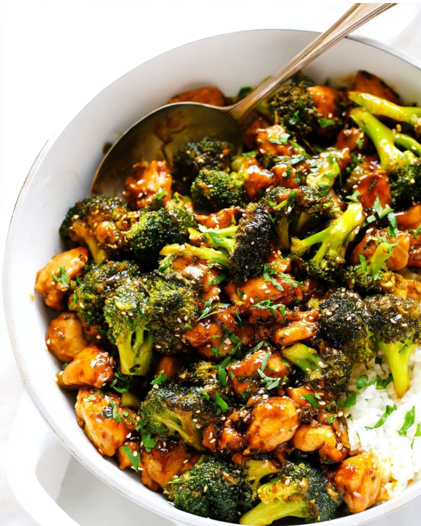 Chicken and Broccoli Stir-Fry 1 Design sans titre 2025 08 15T232628.256