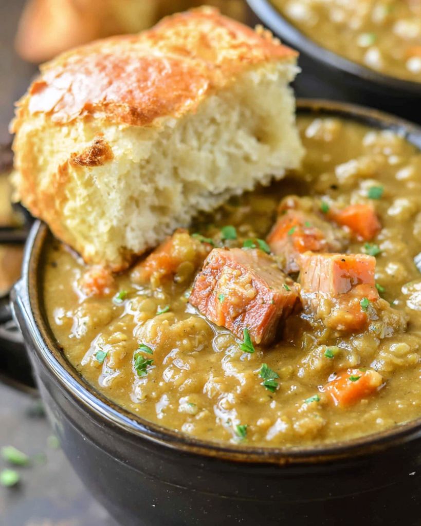 Slow Cooker Split Pea Soup 1 Design sans titre 2025 12 10T214113.010