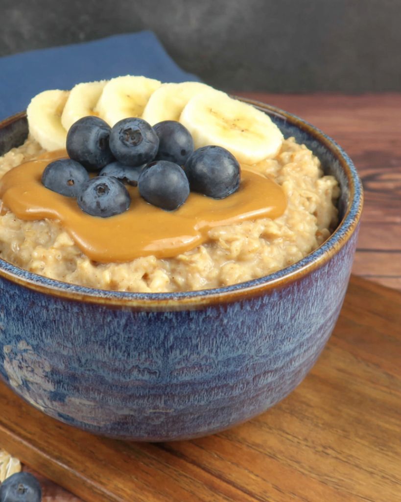 Peanut Butter Oatmeal – Creamy and Nutty Breakfast Bowl 1 Design sans titre 2026 01 22T003556.876