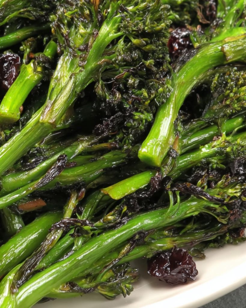 Roasted Broccolini for One 2 Design sans titre 2026 03 17T211829.715