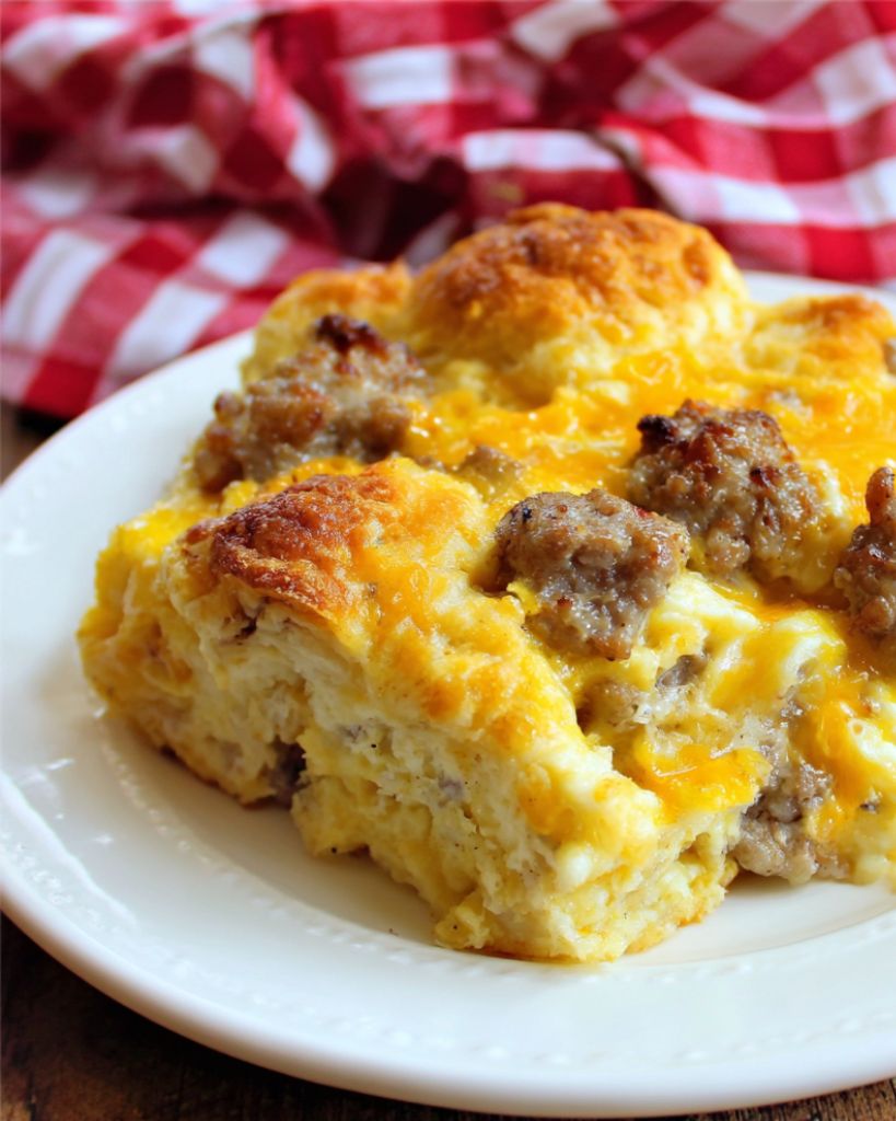 Sausage, Egg and Cheese Biscuit Casserole 1 Design sans titre 2026 05 01T225922.154