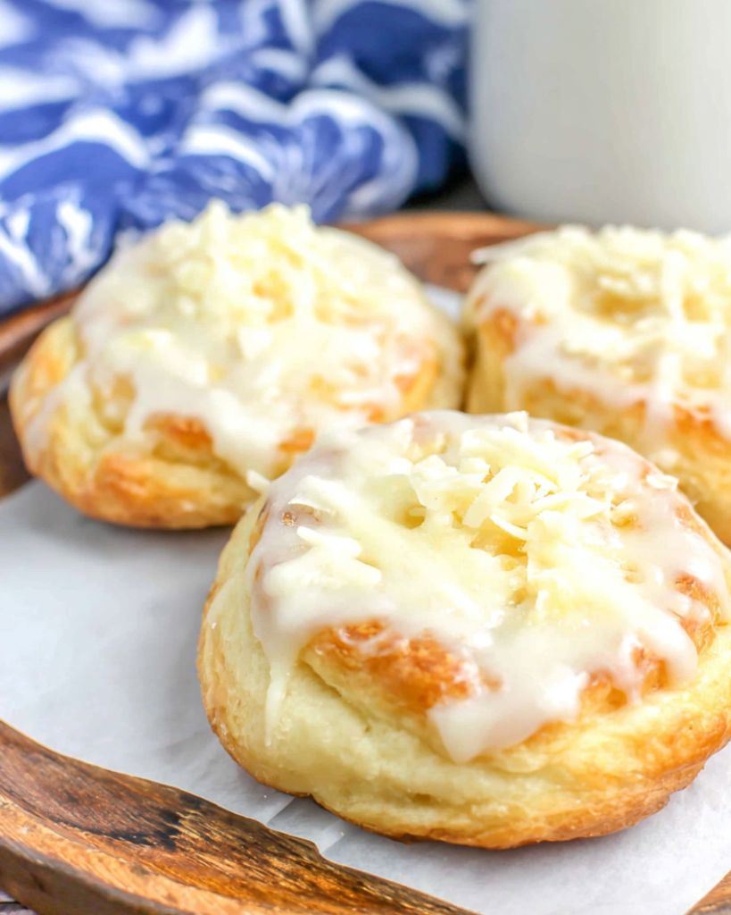 Easy Cheese Danishes 1 Design sans titre 2026 05 14T211208.975