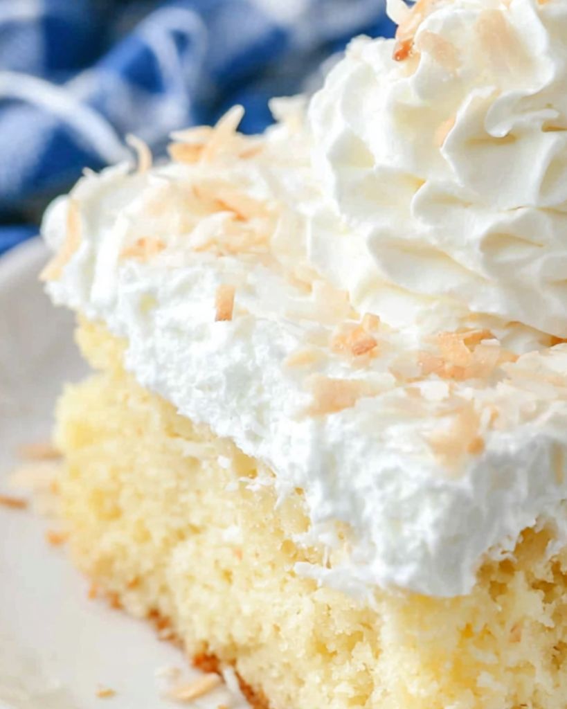 Coconut Cream Poke Cake 2 Design sans titre 2026 06 02T194252.067