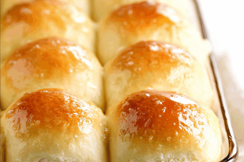 1-Hour Soft and Buttery Dinner Rolls 3 1-Hour Soft and Buttery Dinner Rolls