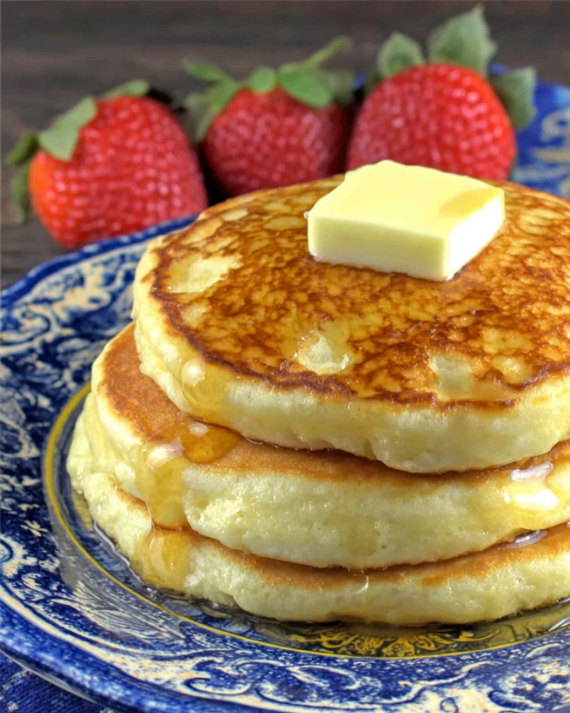 Small Batch Buttermilk Pancakes